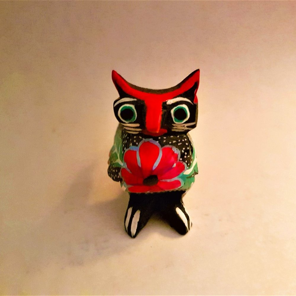 OWL Small Alebrije Oaxacan Folk Art Hand Crafted Carved Painted